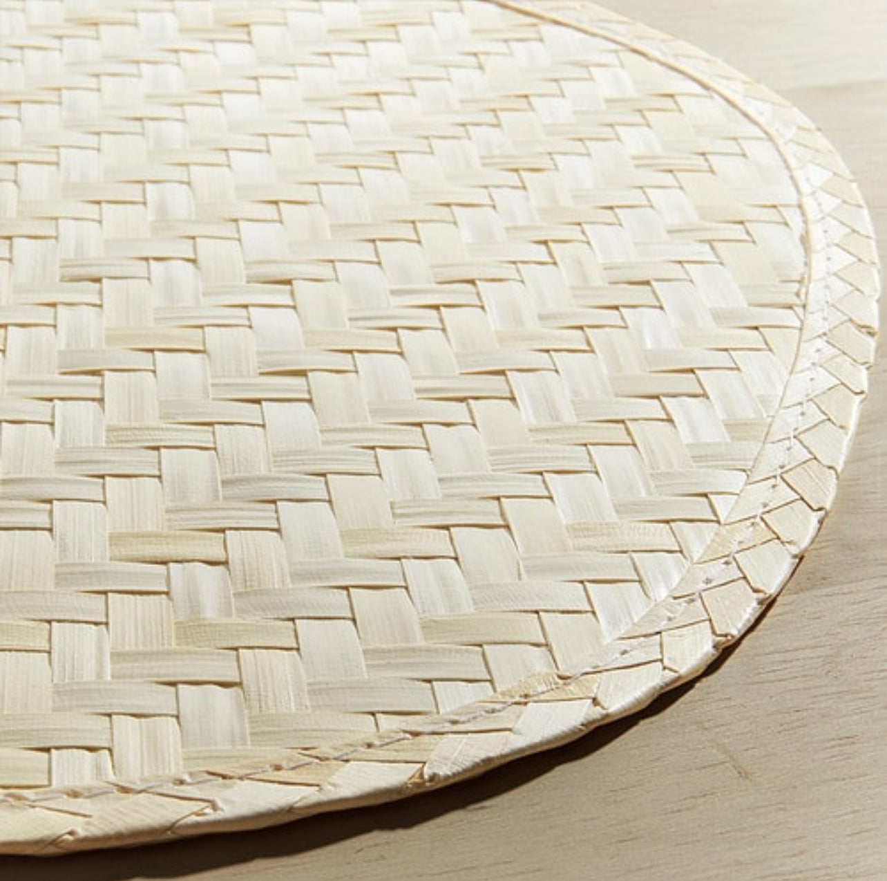 Place mat palm leaf